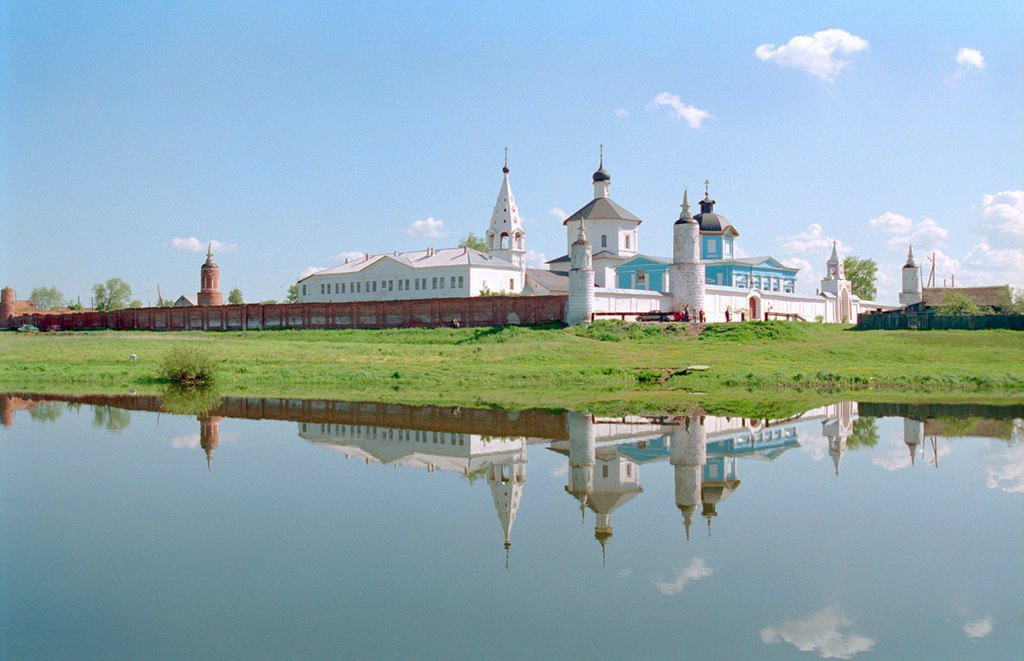 Бобренев монастырь в Коломне